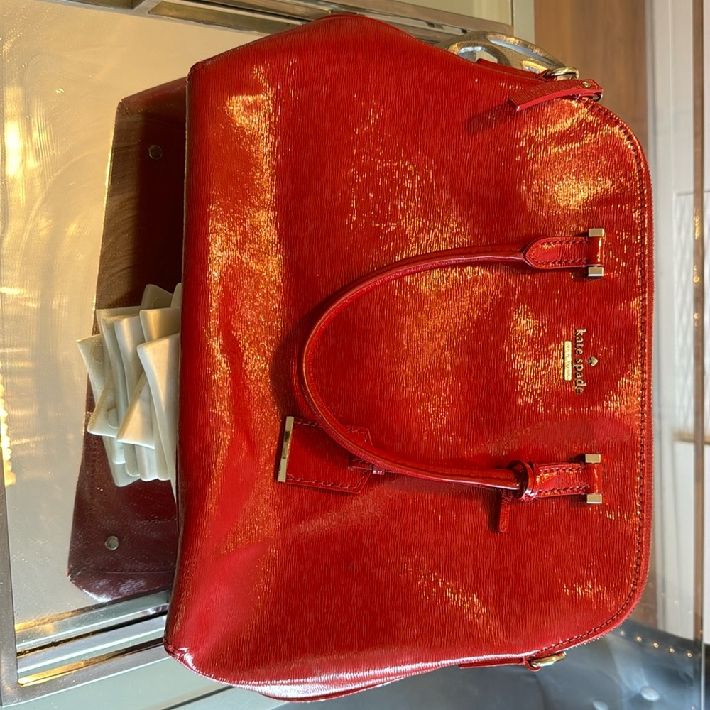 Kate spade New York have a small yellow mark